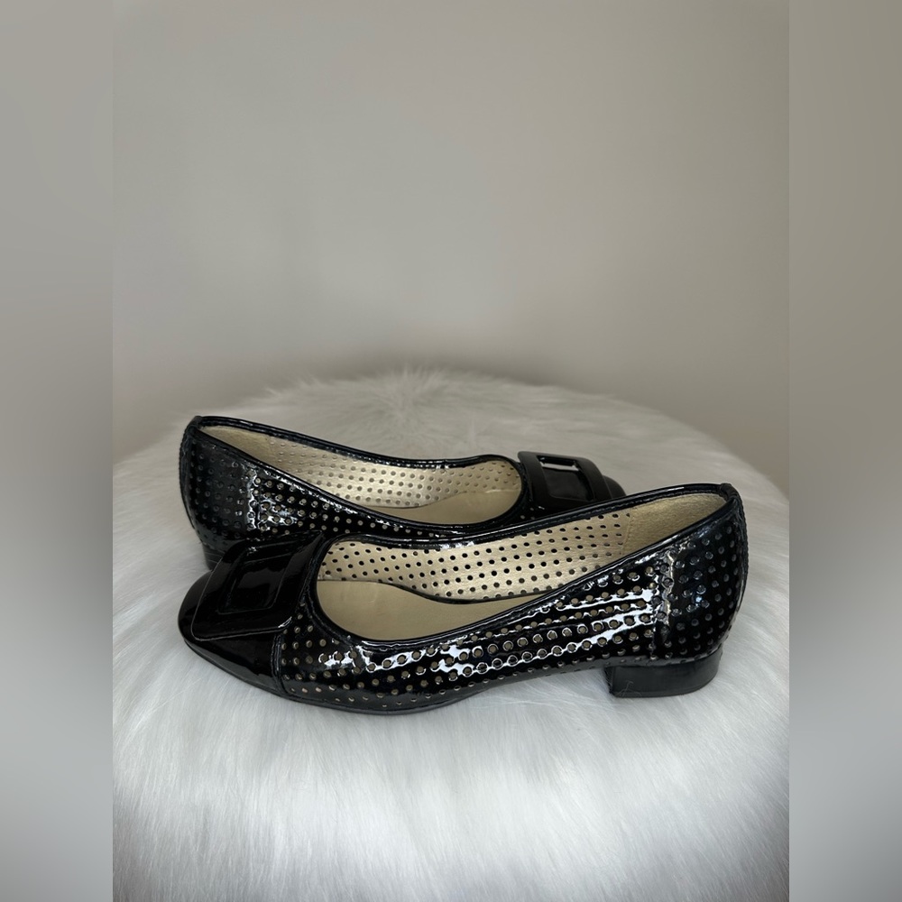 Patent Flats